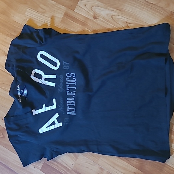 Aeropostale tee - Picture 1 of 3